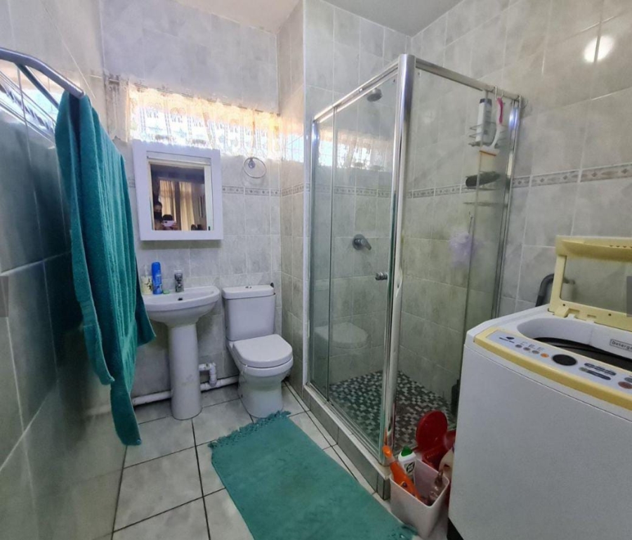 1 Bedroom Property for Sale in Potchefstroom North West